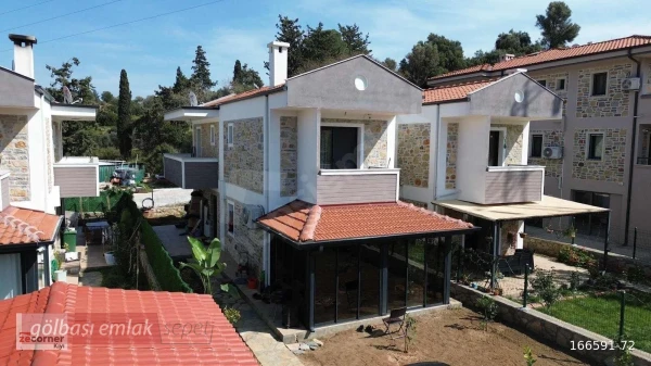 REŞADİYE'DE SATILIK TAM MÜSTAKİL 250 M2 ARSA İÇİNDE 4+1 VİLLA